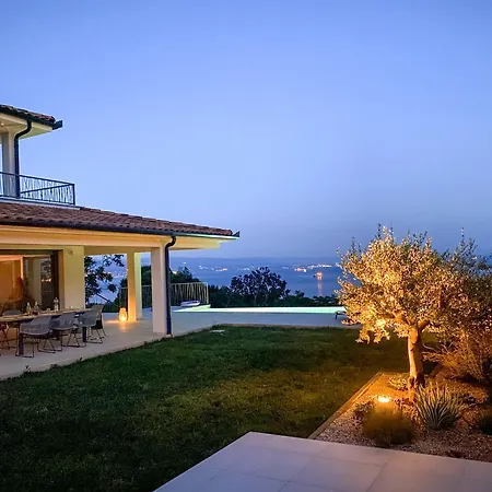 Maritima Opatija-meerblick-infinity Pool-luxus-relax 빌라 *