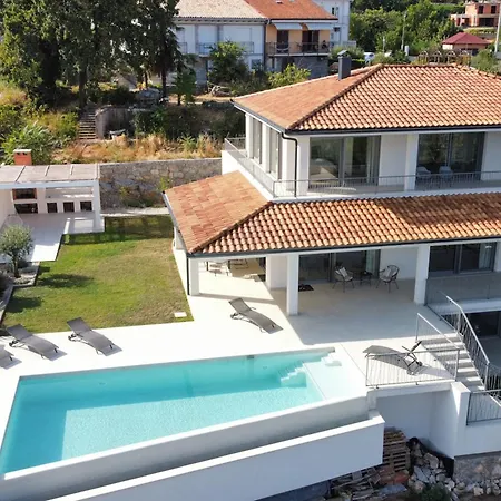 Maritima Opatija-meerblick-infinity Pool-luxus-relax 빌라