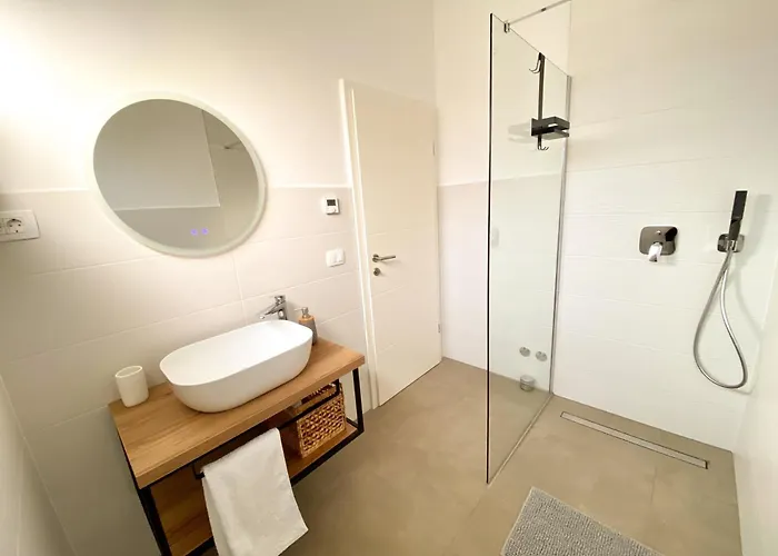 Maritima Opatija-meerblick-infinity Pool-luxus-relax Vila Opatija