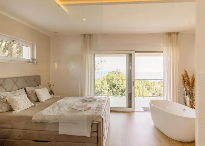 Maritima Opatija-meerblick-infinity Pool-luxus-relax Vila