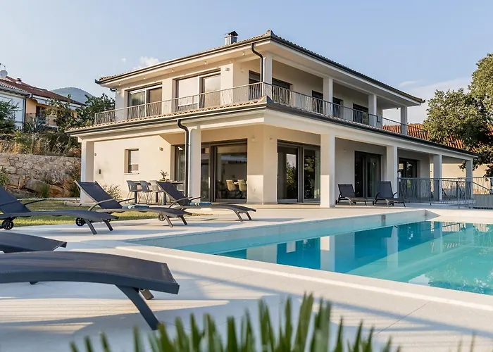 Maritima Opatija-meerblick-infinity Pool-luxus-relax Opatija