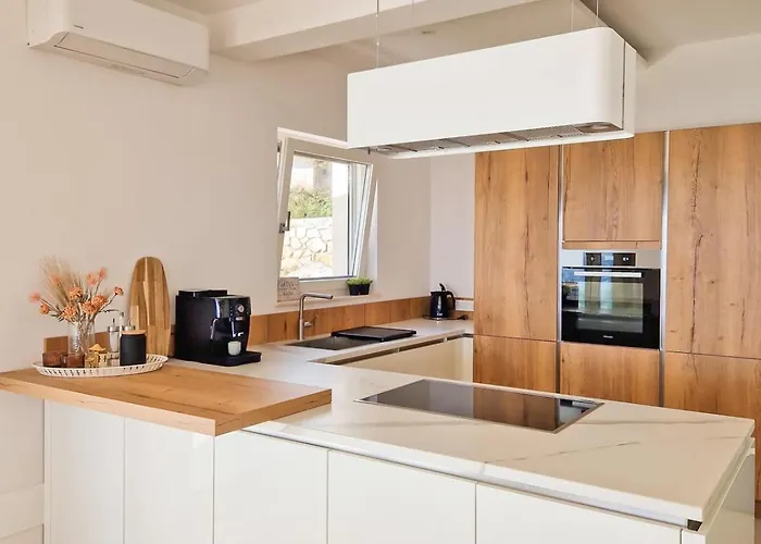 Maritima Opatija-meerblick-infinity Pool-luxus-relax