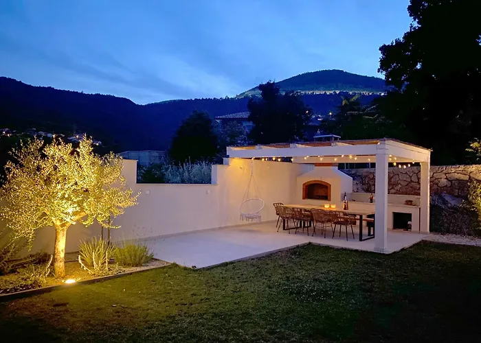 Maritima Opatija-meerblick-infinity Pool-luxus-relax Opatija